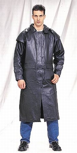  DTH600<br>Mens black duster zipout lining, leg straps, removable leather cape