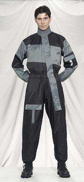RS23-1pc<br>1-pc Rain suits folds up in very small pack